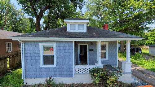 208 Blue Grass Ave, Lexington, KY, 40505-3234 | Card Image