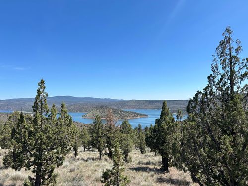 1800 Gentian Way, Prineville, OR, 97754 | Card Image