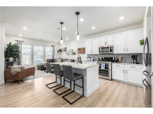 8863 Fraser River Loop, Littleton, CO, 80125-7643 | Card Image