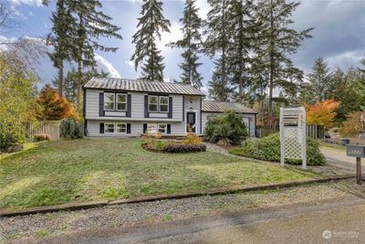 9522 157th Street E, House other with 3 bedrooms, 2 bathrooms and 2 parking in Puyallup WA | Image 1