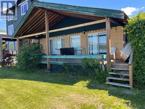 2-6868 Squilax-Anglemont Rd, Magna Bay, BC, V0E1M7 | Card Image