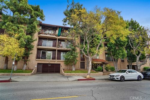 310 N Jackson St, Glendale, CA, 91206-3648 | Card Image