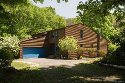 78 Rymph Rd, Staatsburg, NY, 12580-6352 | Card Image