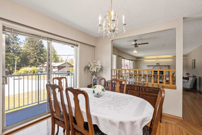 565 Midvale Street, House other with 4 bedrooms, 2 bathrooms and 6 parking in Coquitlam BC | Image 6