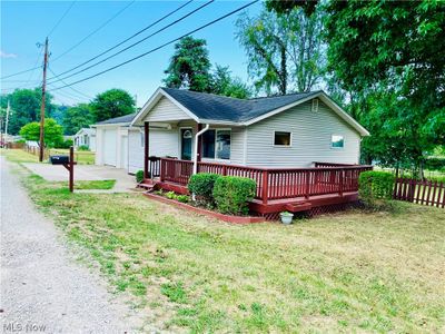 56 N Meadowlark Drive, House other with 2 bedrooms, 1 bathrooms and null parking in Williamstown WV | Image 2