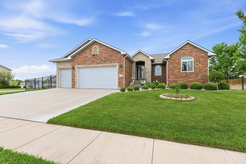 13913 E Watson St, Wichita, KS, 67230-8809 | Card Image