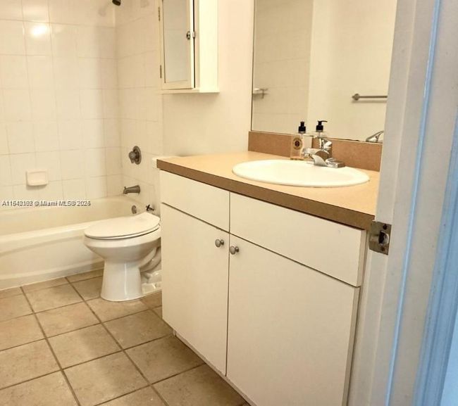APT-2006 - 1250 S Miami Ave, Condo with 2 bedrooms, 2 bathrooms and null parking in Miami FL | Image 12