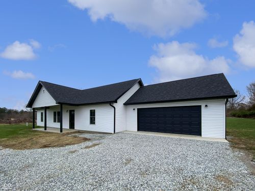 10 Trinton Ave, Bedford, IN, 47421-7550 | Card Image