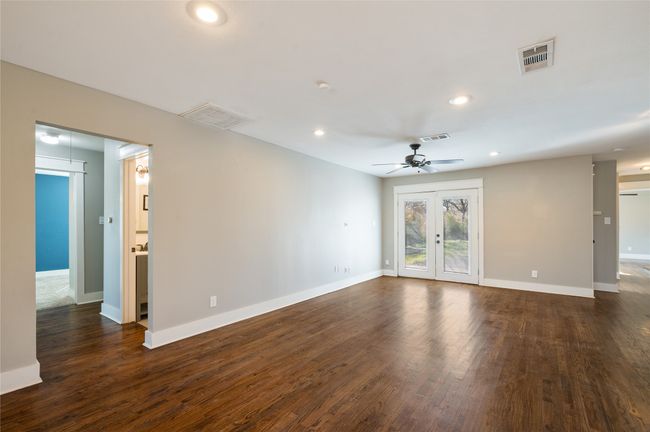Living room with access to the backyard | Image 13