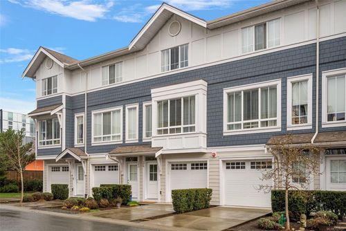 34-370 Latoria Blvd, Colwood, BC, V9C0N9 | Card Image