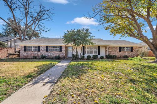 2807 Stutz Dr, Midland, TX, 79705 | Card Image