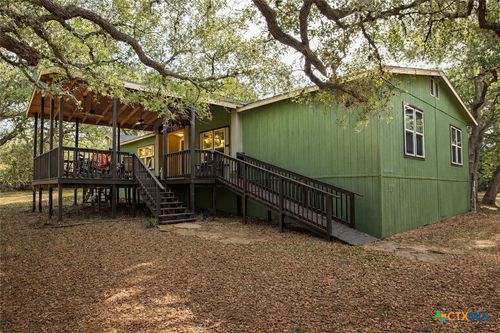 73 Rose Way N, Victoria, TX, 77905-4172 | Card Image