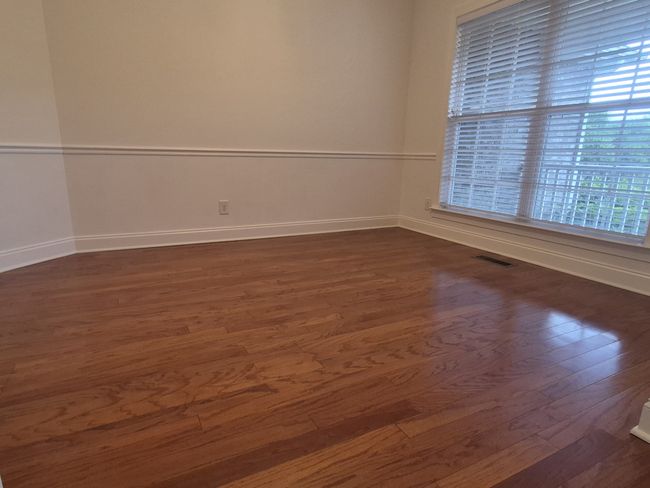 1045 Oakhall Dr, House other with 3 bedrooms, 2 bathrooms and 6 parking in Mount Juliet TN | Image 8