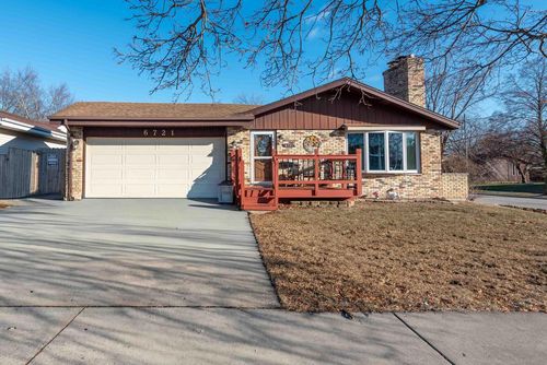 6721 59th Avenue, Kenosha, WI, 53142 | Card Image