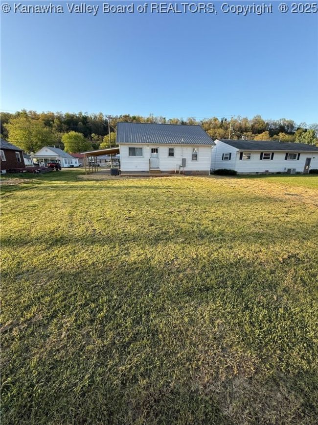 307 2 Nd Ave, House other with 2 bedrooms, 2 bathrooms and null parking in Ripley WV | Image 29