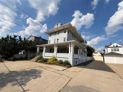 2b-164 Beach 122nd St, Belle Harbor, NY, 11694-1881 | Card Image