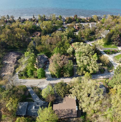 37 Beach Lane Ct, Portage, IN, 46368 | Card Image