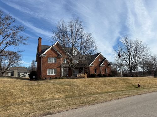 1620 Bull Valley Dr, Woodstock, IL, 60098-8083 | Card Image