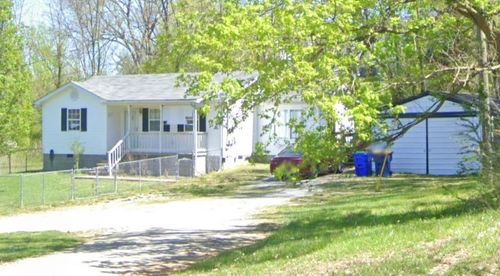 917 E 2nd St, Russellville, KY, 42276-1757 | Card Image