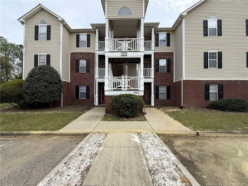 6-392 Bubble Creek Ct, Fayetteville, NC, 28311-1384 | Card Image