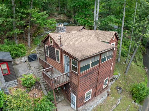 69 Wood Creek Rd, New Fairfield, CT, 06812-4119 | Card Image