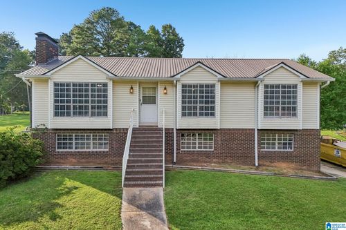 7538 Cresview Ln, DORA, AL, 35062-2208 | Card Image