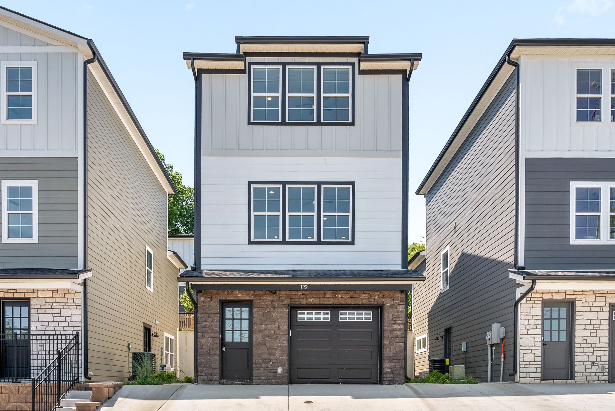 Blackman St, Clarksville, TN 37040