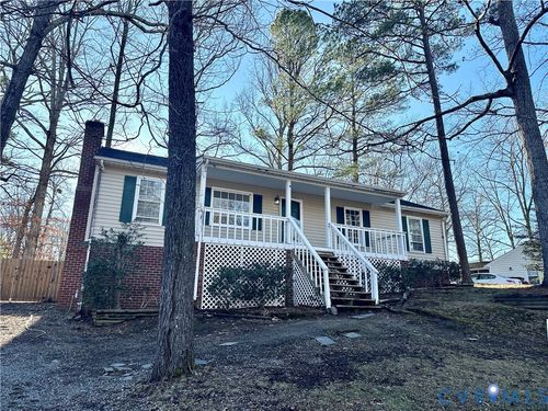 8413 Boones Trail Rd, Chesterfield, VA, 23832-7684 | Card Image