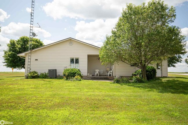 1101 310 Th St, Home with 3 bedrooms, 2 bathrooms and null parking in Burt IA | Image 39