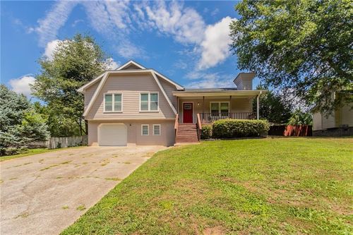 3877 Trenton Dr, Snellville, GA, 30039-8016 | Card Image