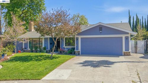 6328 Merton Way, Sacramento, CA, 95842-2819 | Card Image