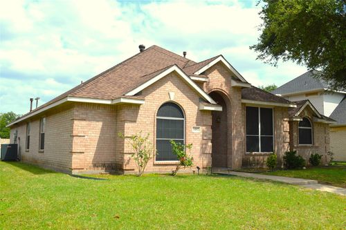 3402 Ashleaf Dr, Carrollton, TX, 75007-6040 | Card Image