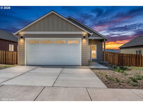508 6th St, Metolius, OR, 97741-2380 | Card Image