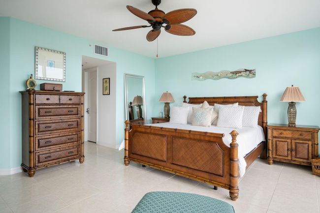 APT-2C - 3000 N Highway A1a, Condo with 3 bedrooms, 3 bathrooms and null parking in Hutchinson Island FL | Image 15