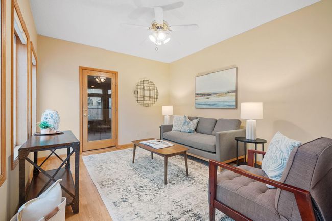 Main floor family room | Image 30