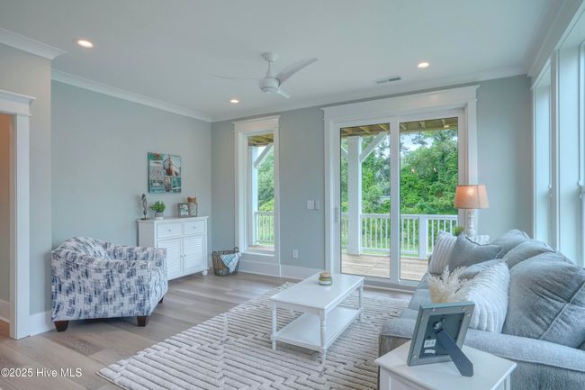 64 Pier View Court, Townhouse with 3 bedrooms, 4 bathrooms and 2 parking in Hampstead NC | Image 10
