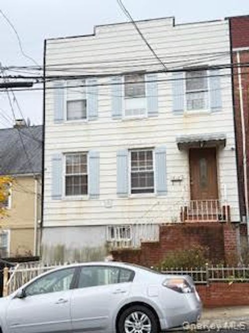 74 44th Ave, Elmhurst, NY, 11373-2923 | Card Image