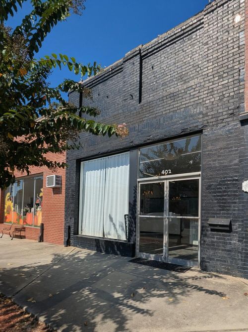 402 Calhoun St, Johnston, SC, 29832-1317 | Card Image