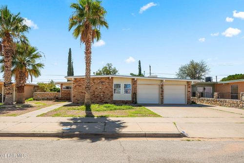 5206 Cornell Ave, El Paso, TX, 79924-5334 | Card Image