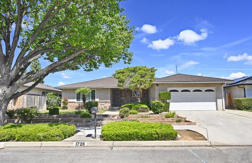 1728 W Fremont Ave, Fresno, CA, 93711-1347 | Card Image