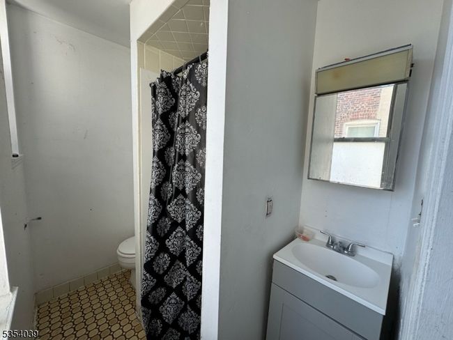 APT-7 - 111 Mallory Ave, Townhouse with 0 bedrooms, 1 bathrooms and null parking in Jersey City NJ | Image 8