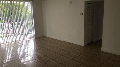 apt-c302-494 Nw 165th Street Rd, Miami, FL, 33169-6417 | Card Image
