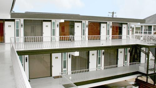 208-313 E Glenwood Ave, Wildwood, NJ, 08260-4917 | Card Image