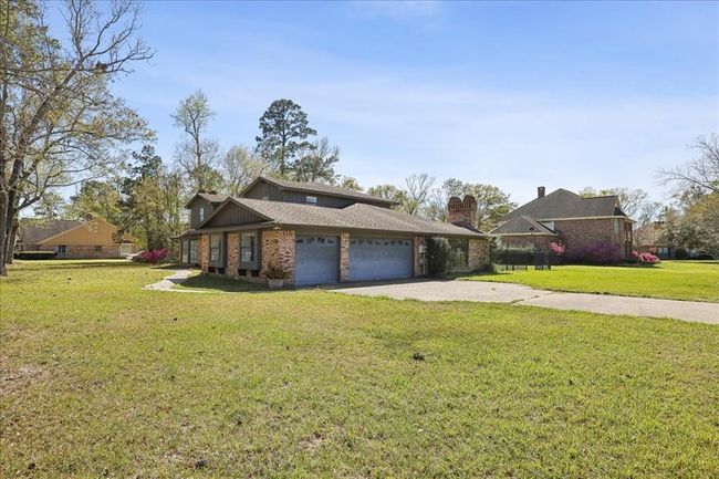 1625 Lindenwood Dr, House other with 4 bedrooms, 4 bathrooms and 3 parking in Orange TX | Image 4