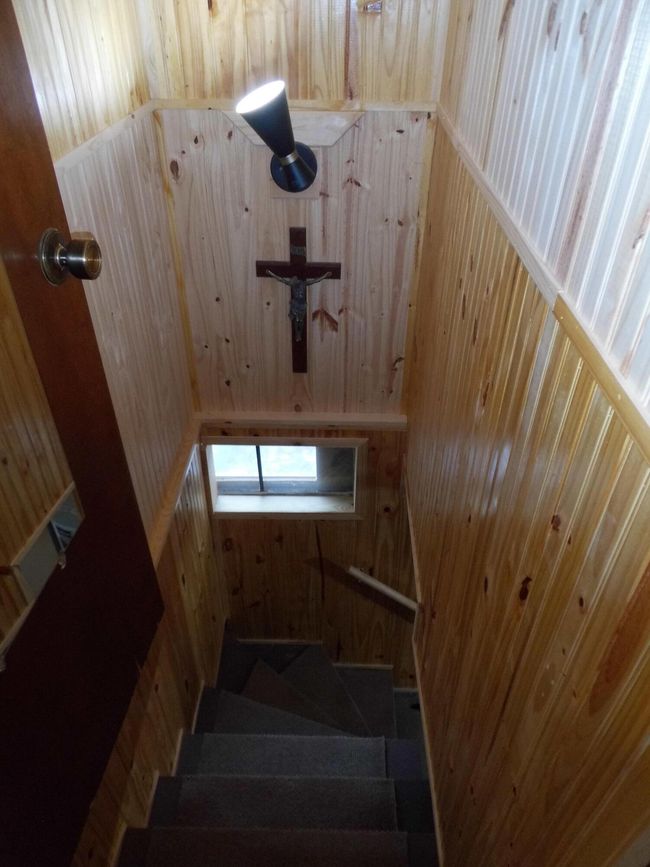 Basement staircase | Image 46