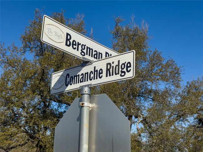 STREET SIGNS | Image 28
