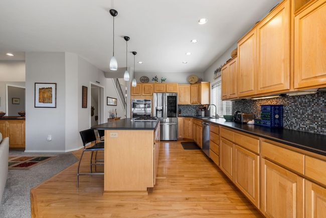 1804 S Viewcrest Ln, Condo with 4 bedrooms, 4 bathrooms and null parking in Spokane Valley WA | Image 14