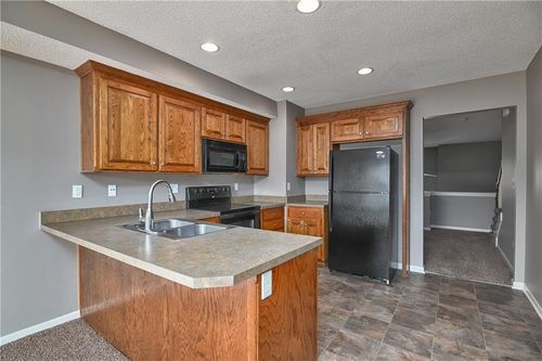 264 N Hedge Ln, Olathe, KS, 66061-9236 | Card Image