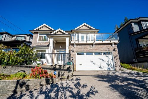 1935 Brunette Ave, Coquitlam, BC, V3K1H8 | Card Image