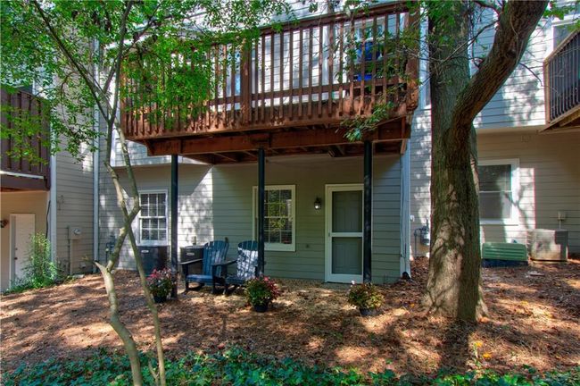 171 Riverview Trl, Condo with 3 bedrooms, 4 bathrooms and 2 parking in Roswell GA | Image 37